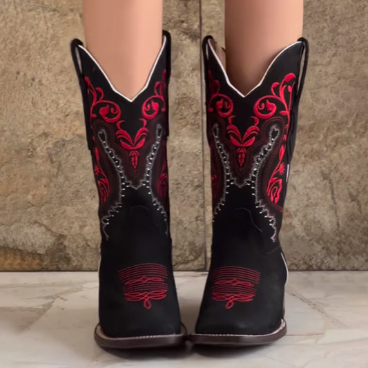 Pointed-Toe Low-Heel Mid-Boots